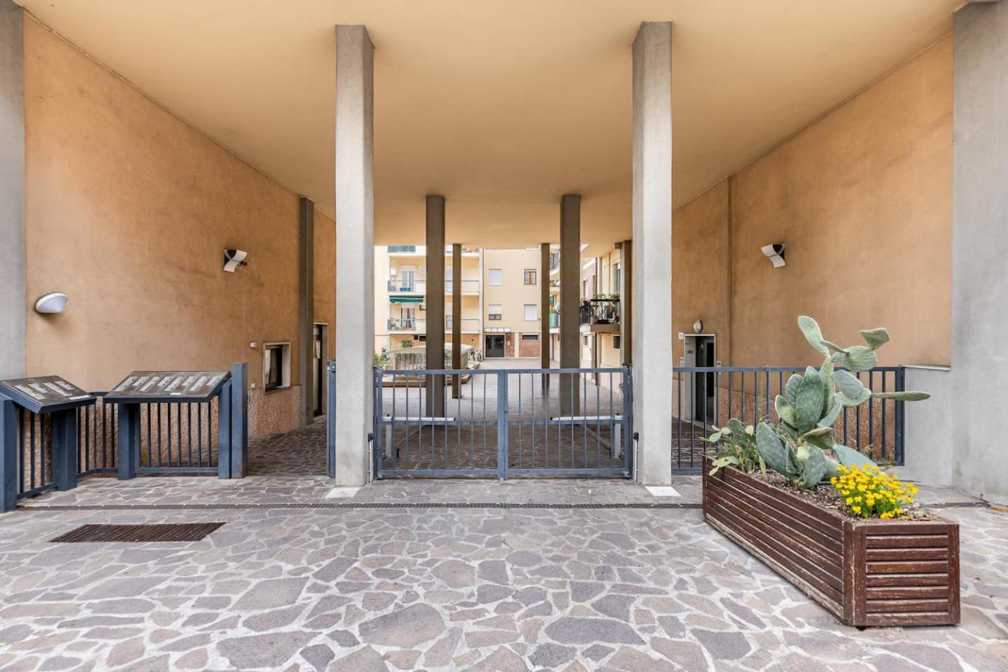 شقة Casa Peppino فيرونا المظهر الخارجي الصورة